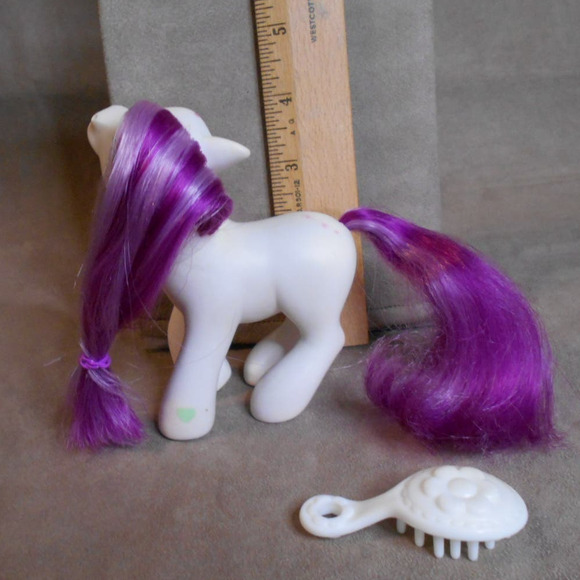 MLP 2004 Wondermint White Pony w/Brush My Little Pony G3 Jewel Pony - Picture 4 of 7